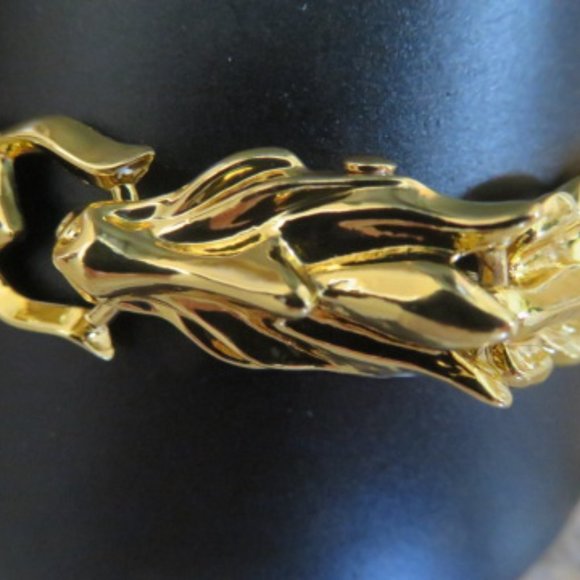 nwot DRAGON Bracelet Gold Alloy Size 8.25" (20 cm) (K292) - Picture 4 of 5